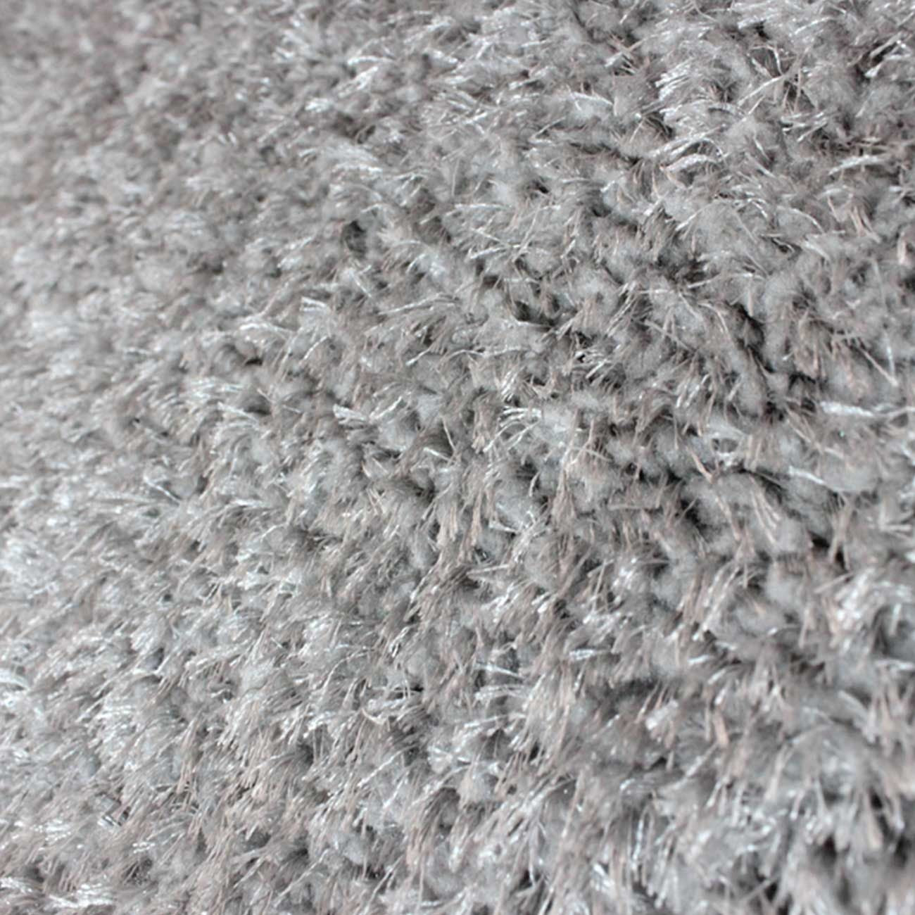 Silver-grey-rug-160-230cm-close-up