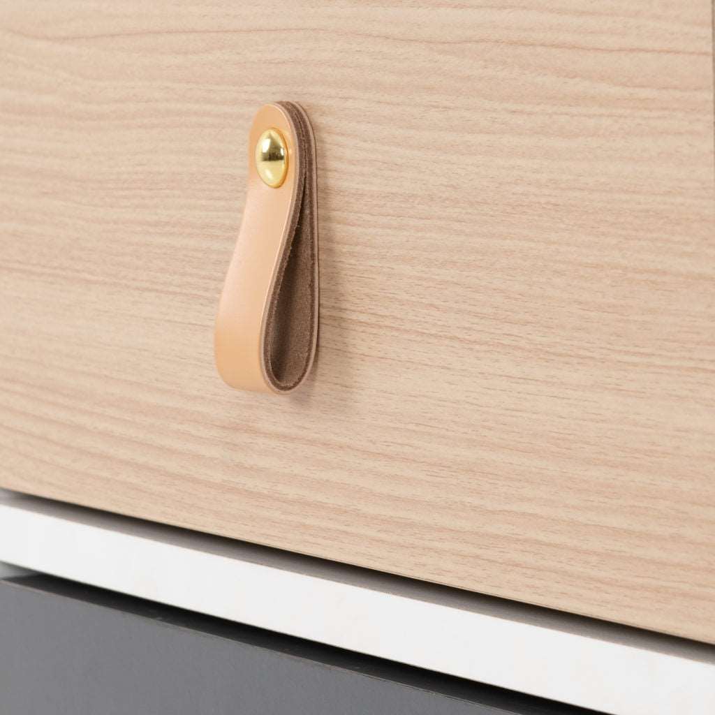Brooklyn-3-drawer-bedside-handle