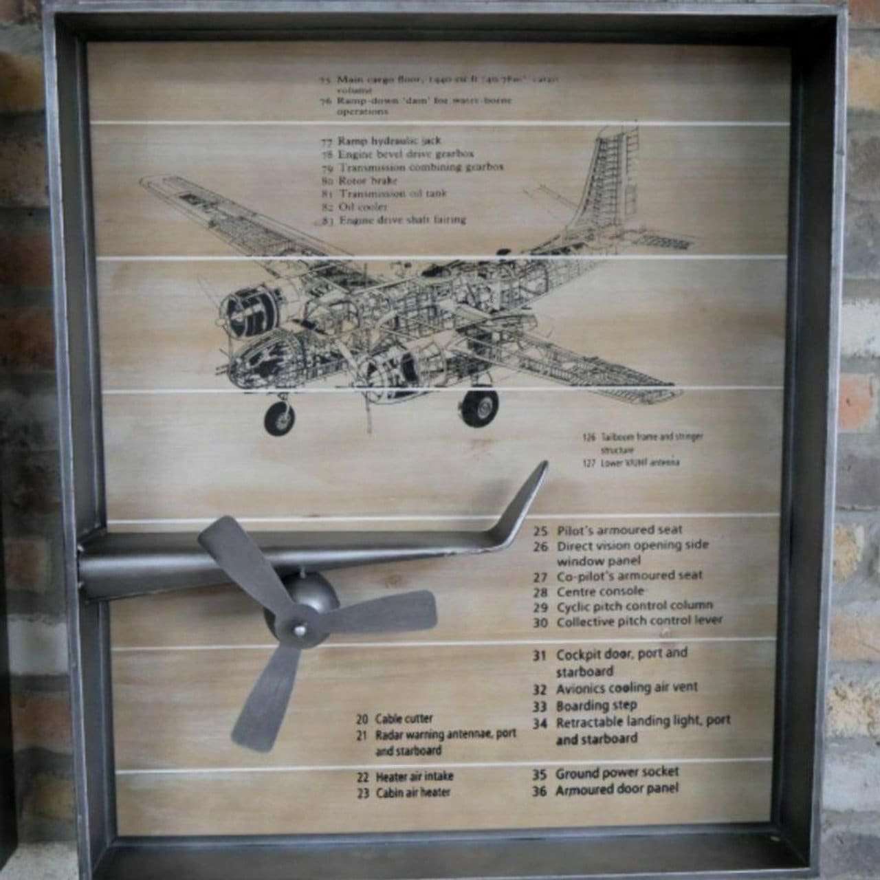 aeroplane-clock-framed-letters-detail