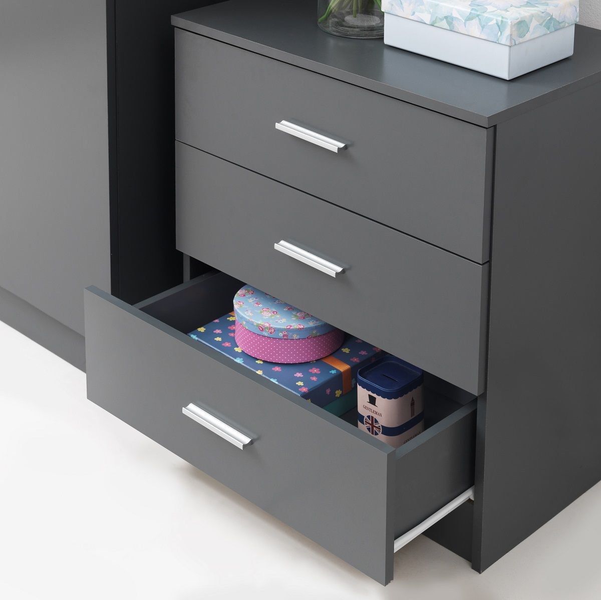Rio-bedroom-set-grey-drawers