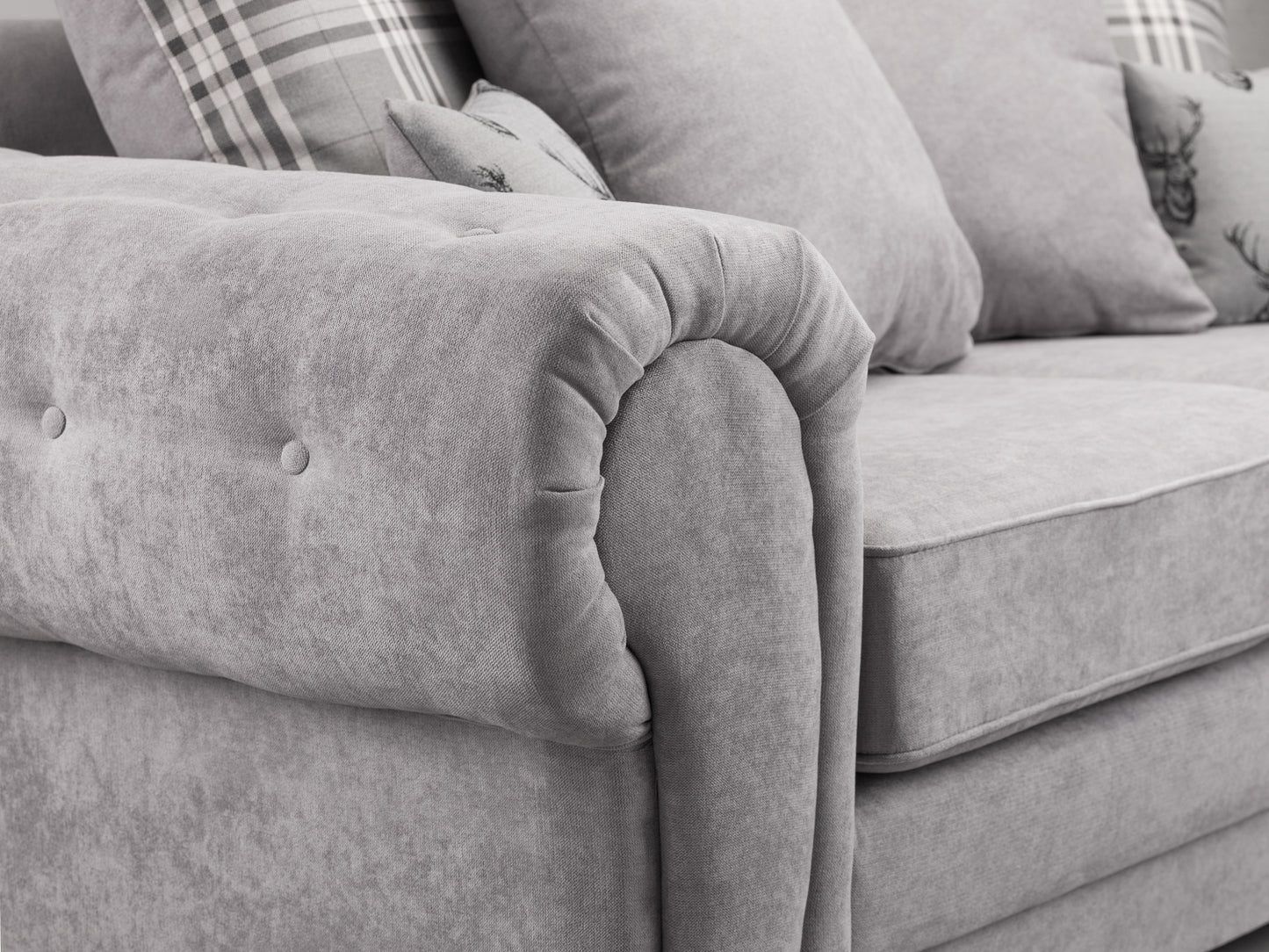 verona-scatterback-chair-arm