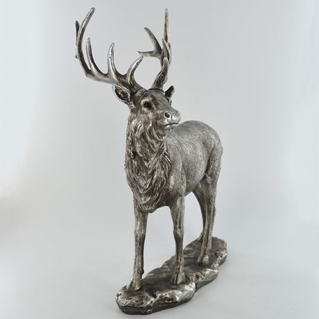 standing-gazing-stag