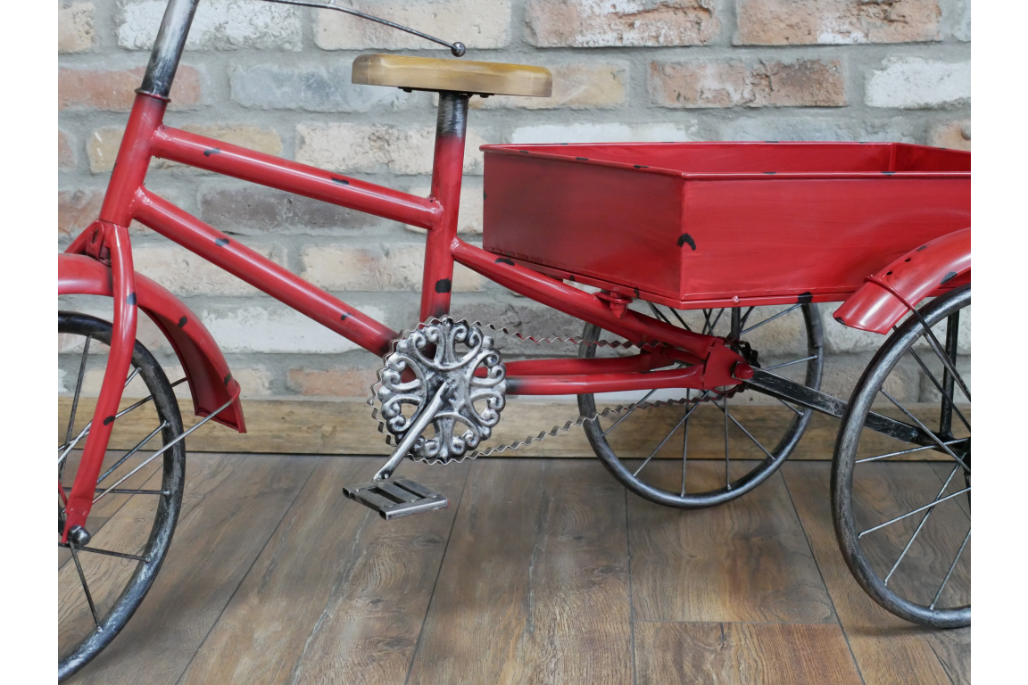 Tricycle-garden-ornament-planter-pedal