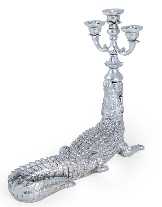 Crocodile-candle-holder-detail