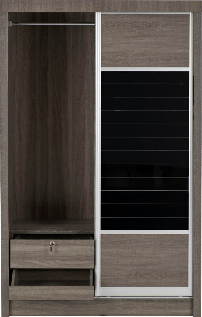 Lisbon-sliding-door-wardrobe-inside