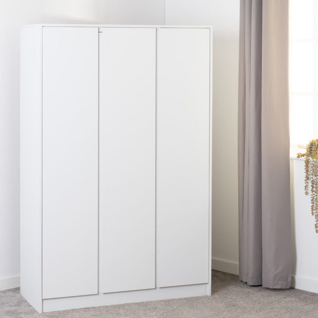 Malvern-3-door-wardrobe-white-room-set