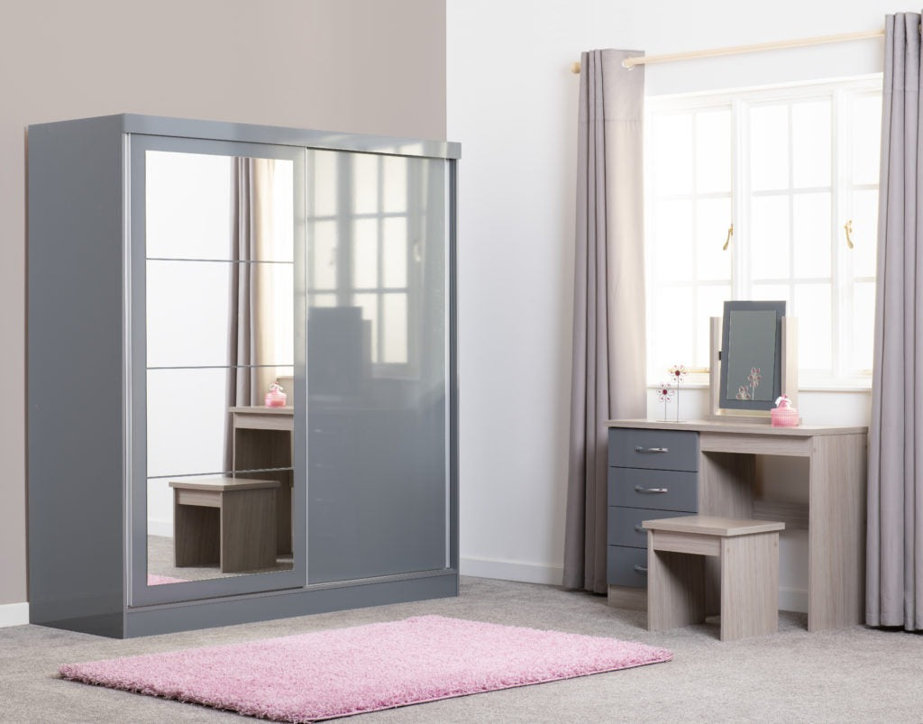 Nevada-2-door-sliding-wardrobe-grey-room-set