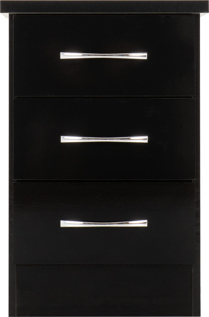 Nevada-3-drawer-bedside-front