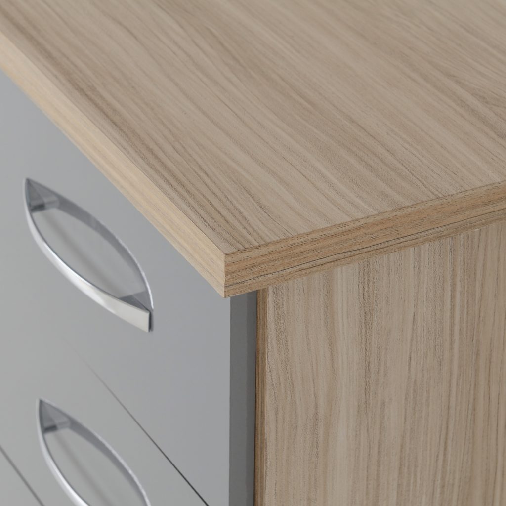 Nevada-3-drawer-bedside-oak-grey-detail