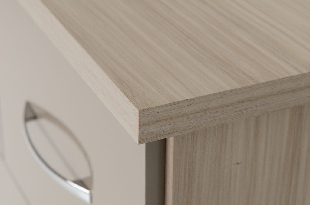 Nevada-32-chest-drawers-oyster-oak-detail