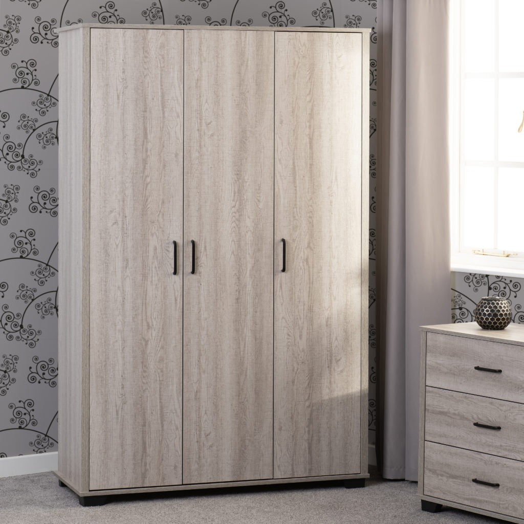 Oliver-3-door-wardrobe-room-set