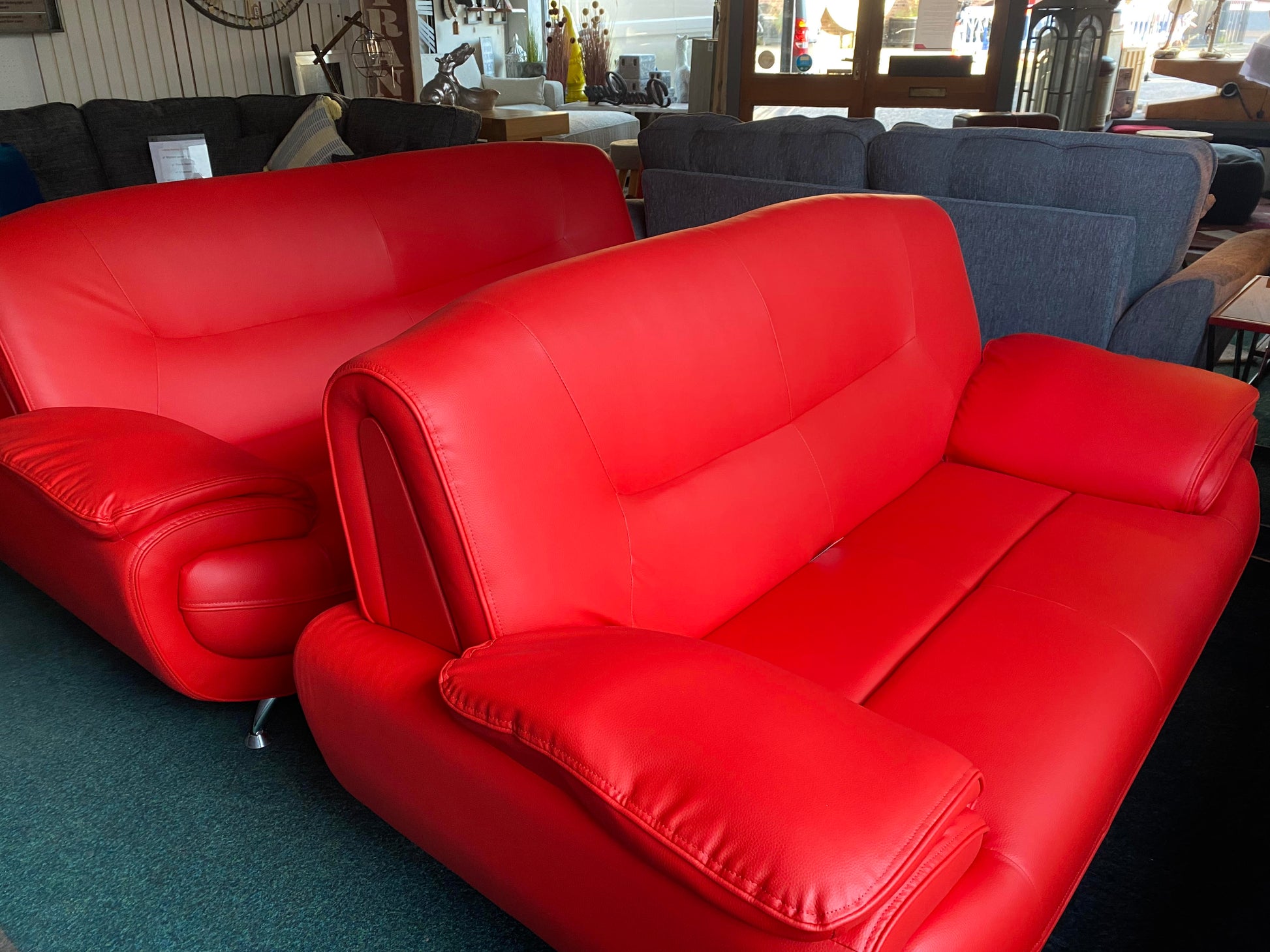 Palermo-3-2-seater-red