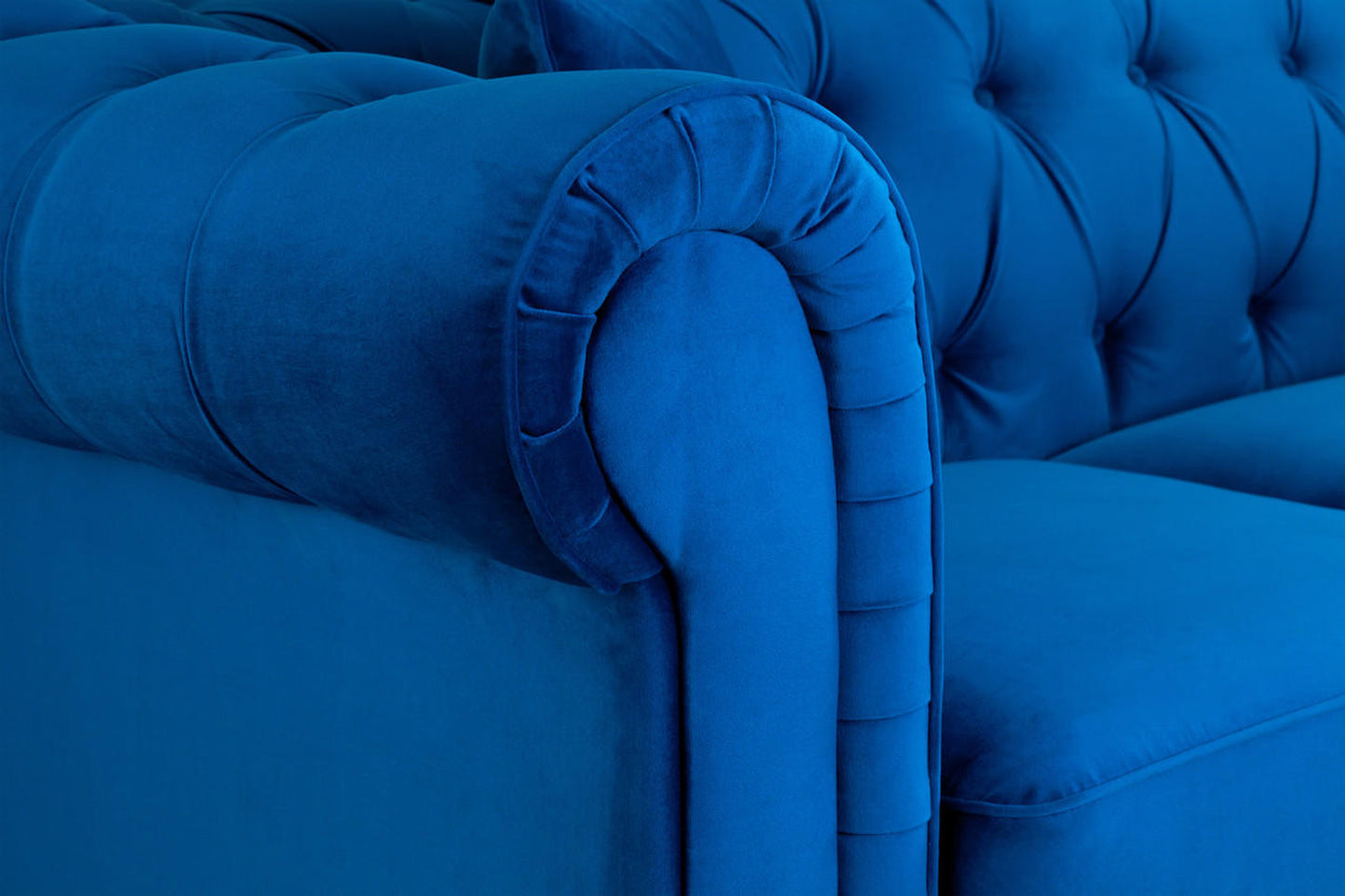 kensington-armchair-blue-arm