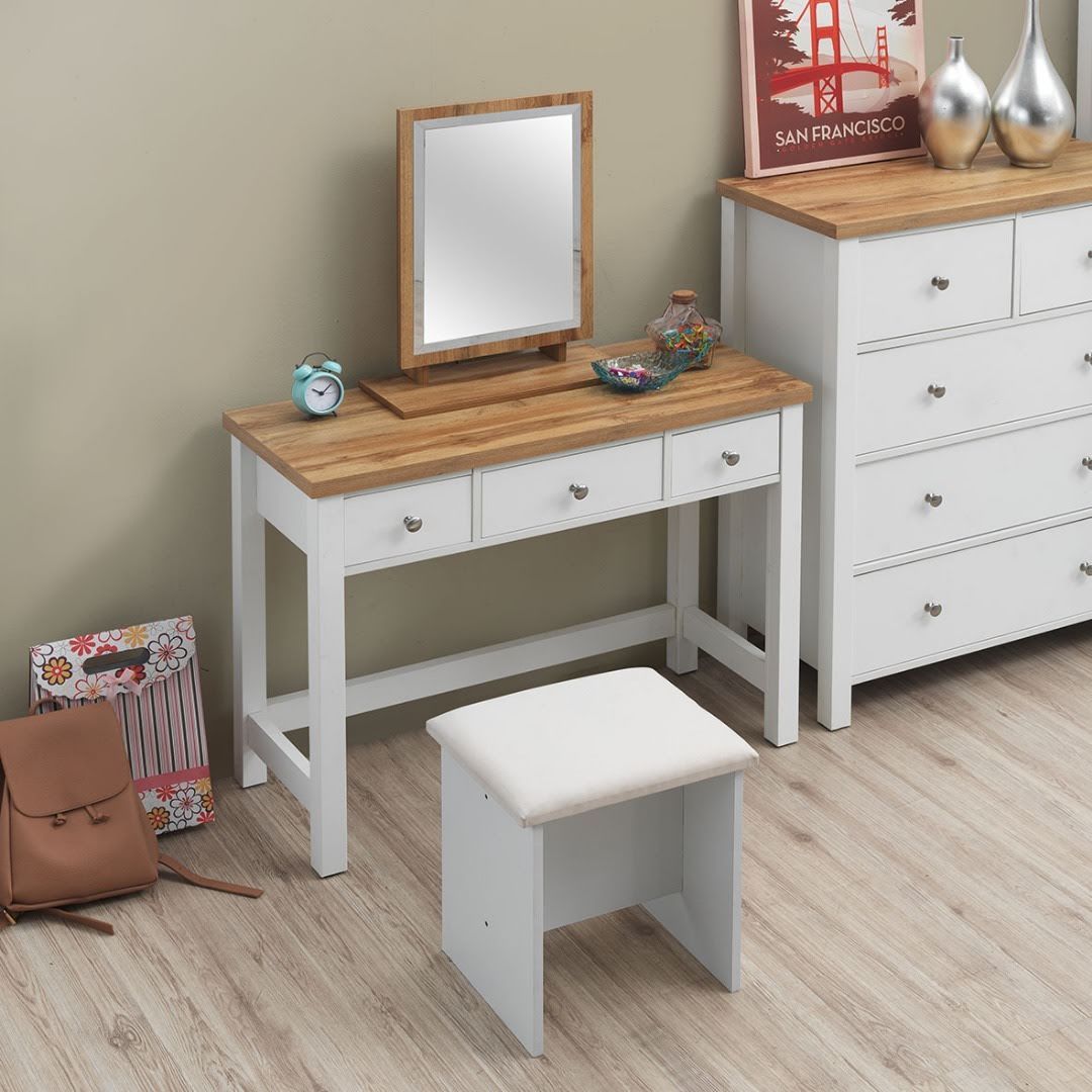 Astbury-3-drawer-dressing-table-room-set