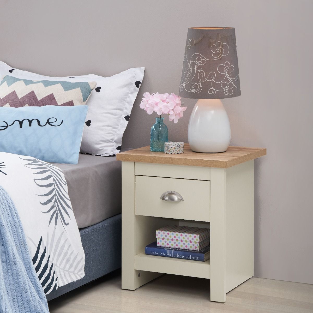 Lisbon-1-drawer-bedside-cream-room-set