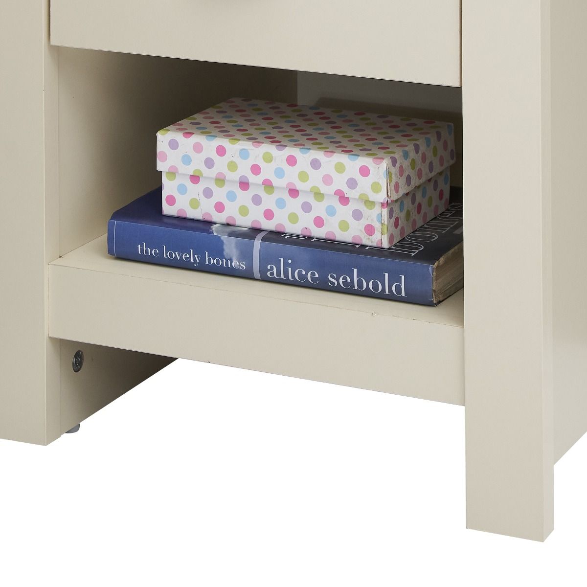 Lisbon-1-drawer-bedside-cream-shelf