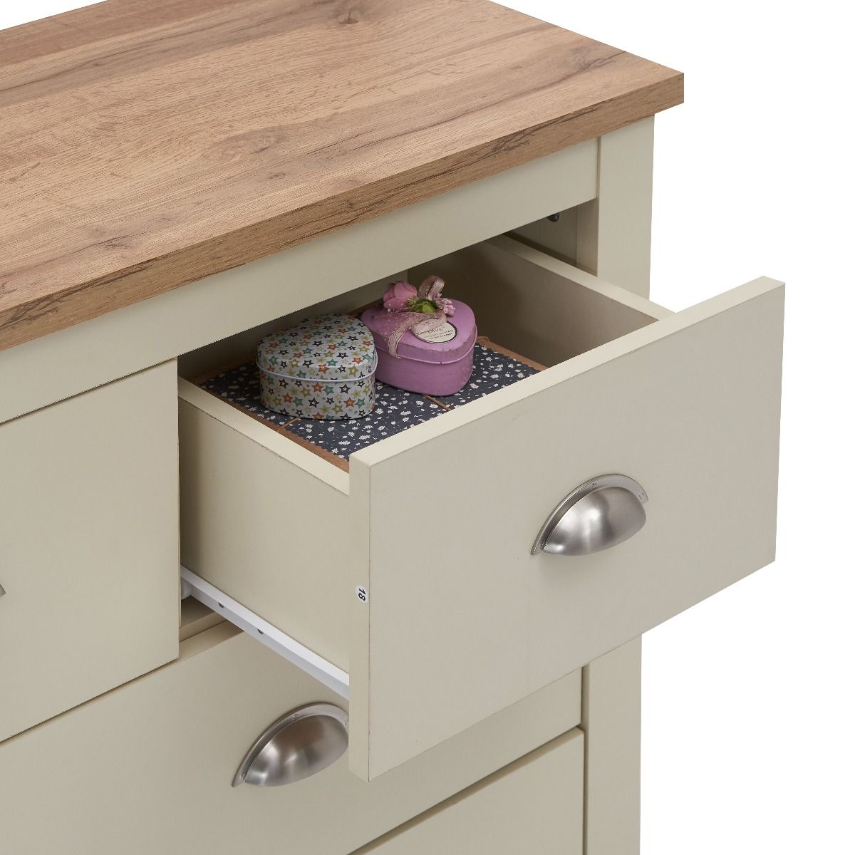 Lisbon-7-drawer-chest-cream-drawer