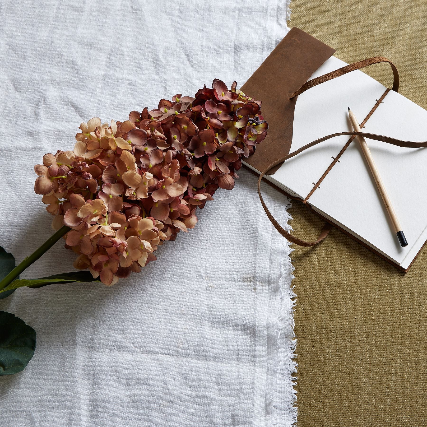 Burgundy-spear-hydrangea-display