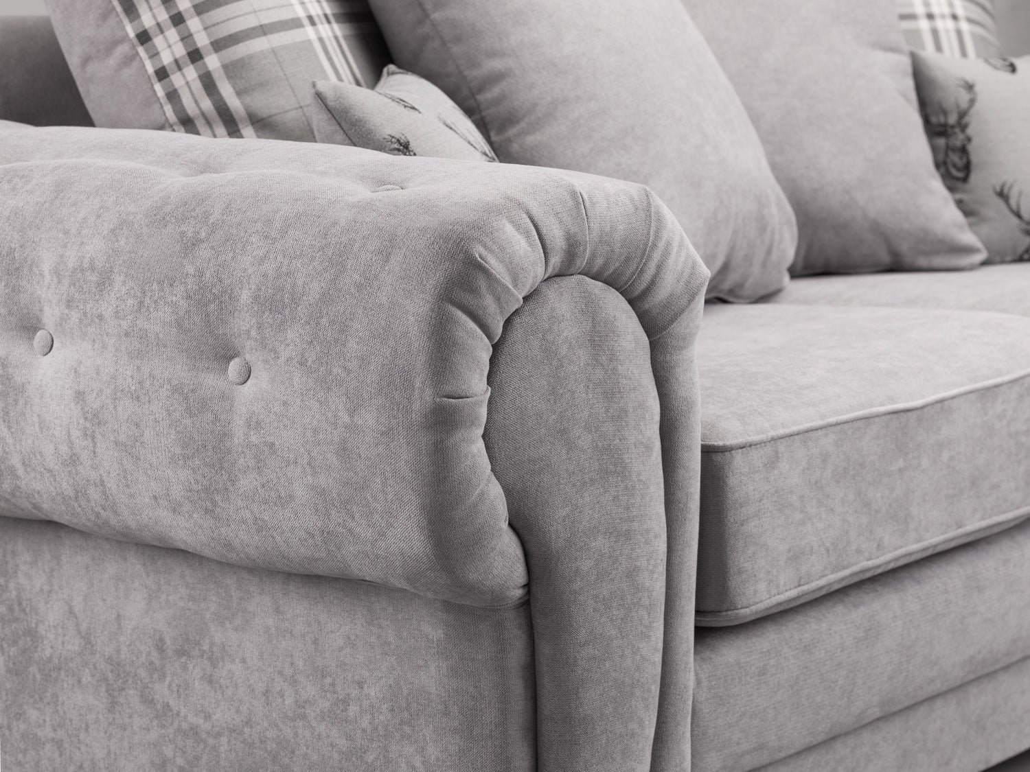 verona-scatterback-chair-arm